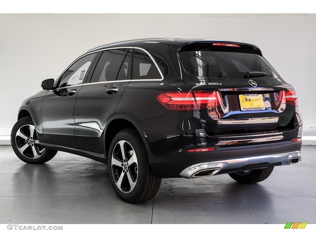 2019 GLC 350e 4Matic - Black / Black photo #2