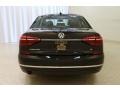 Deep Black Pearl - Passat SE Sedan Photo No. 19