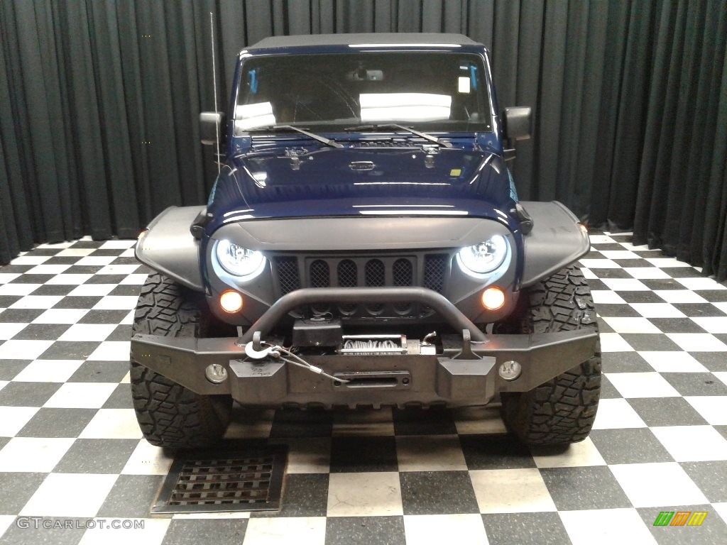 2013 Wrangler Unlimited Rubicon 4x4 - True Blue Pearl / Black/Dark Saddle photo #4