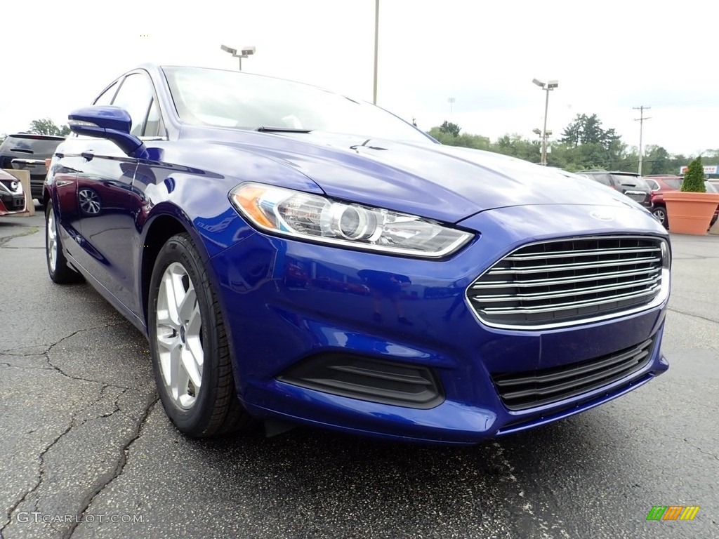 2015 Fusion SE - Deep Impact Blue Metallic / Charcoal Black photo #12