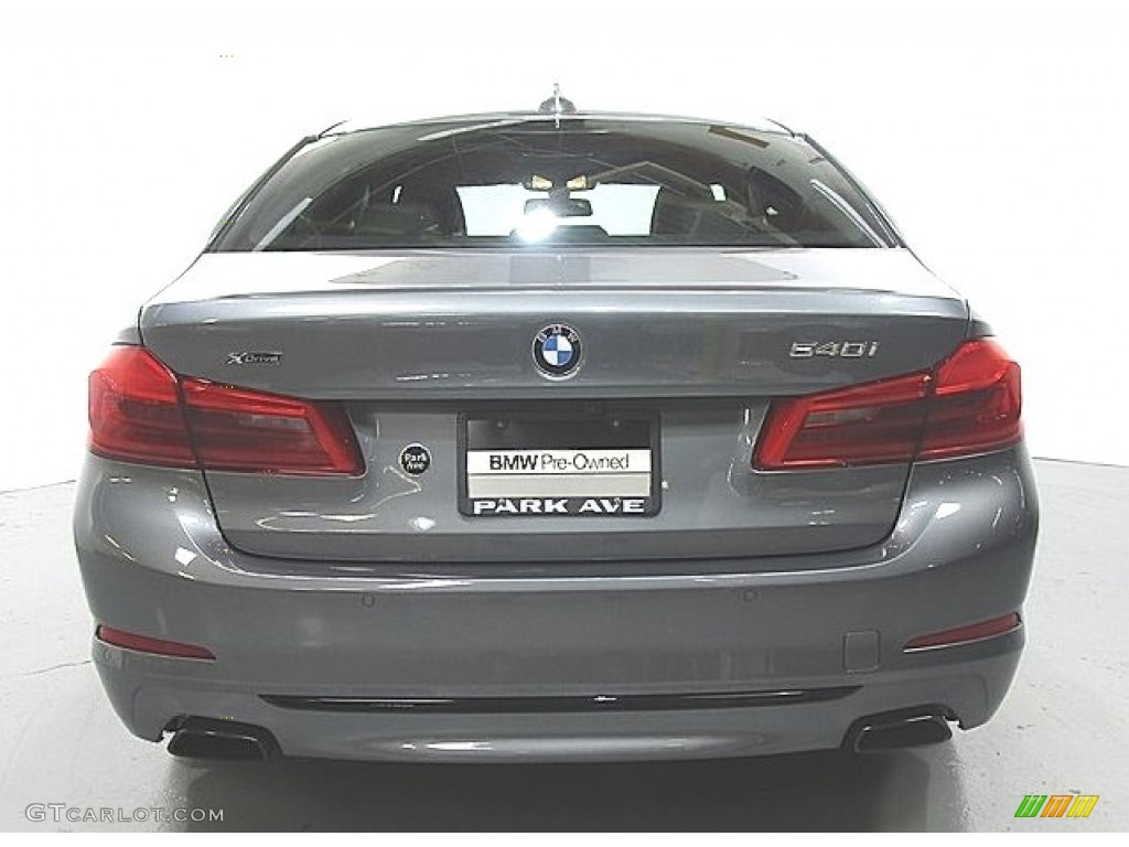 2019 5 Series 540i xDrive Sedan - Bluestone Metallic / Black photo #2