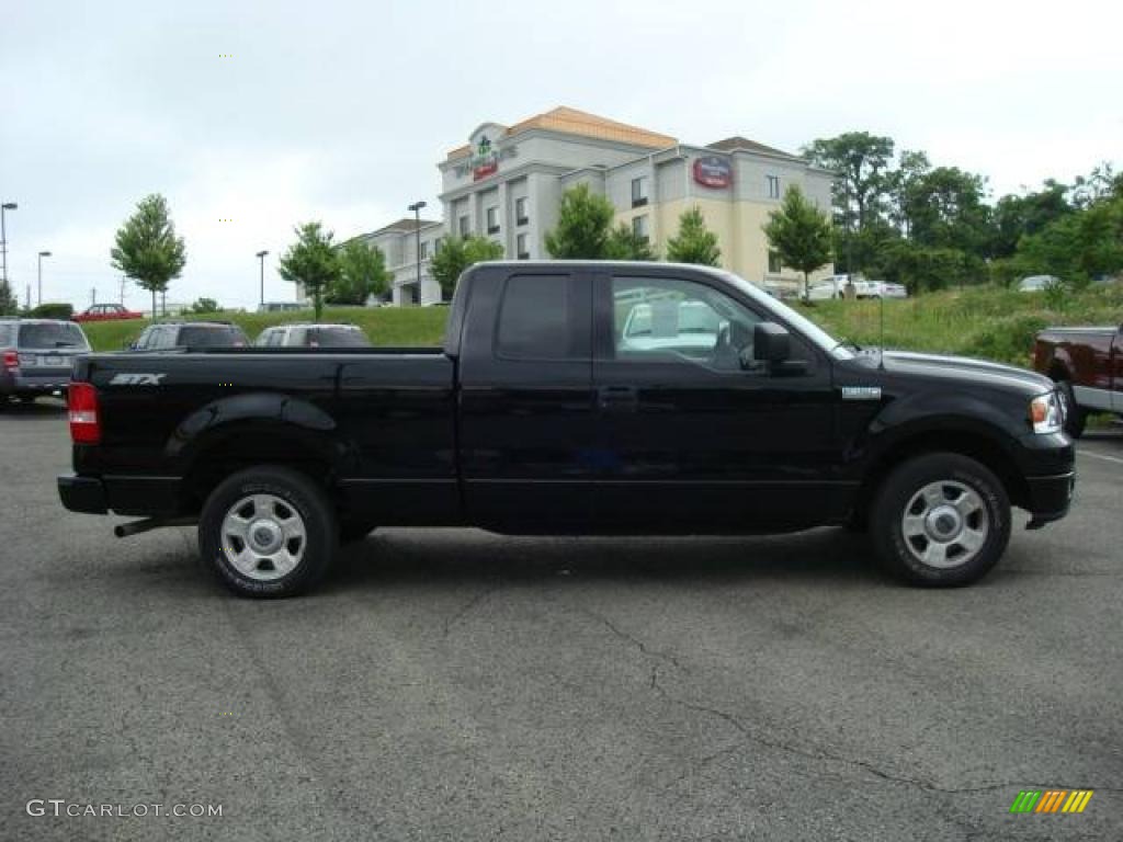 2004 F150 STX SuperCab - Black / Medium/Dark Flint photo #2