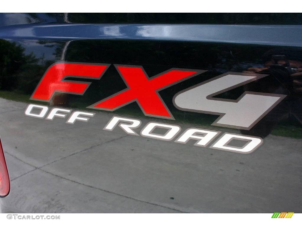 2004 F350 Super Duty FX4 Crew Cab 4x4 - Dark Green Satin / Medium Flint photo #35