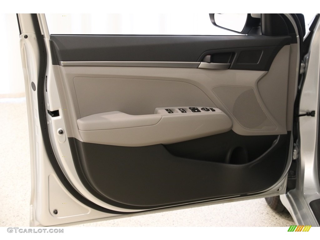 2018 Elantra SE - Symphony Silver / Gray photo #4