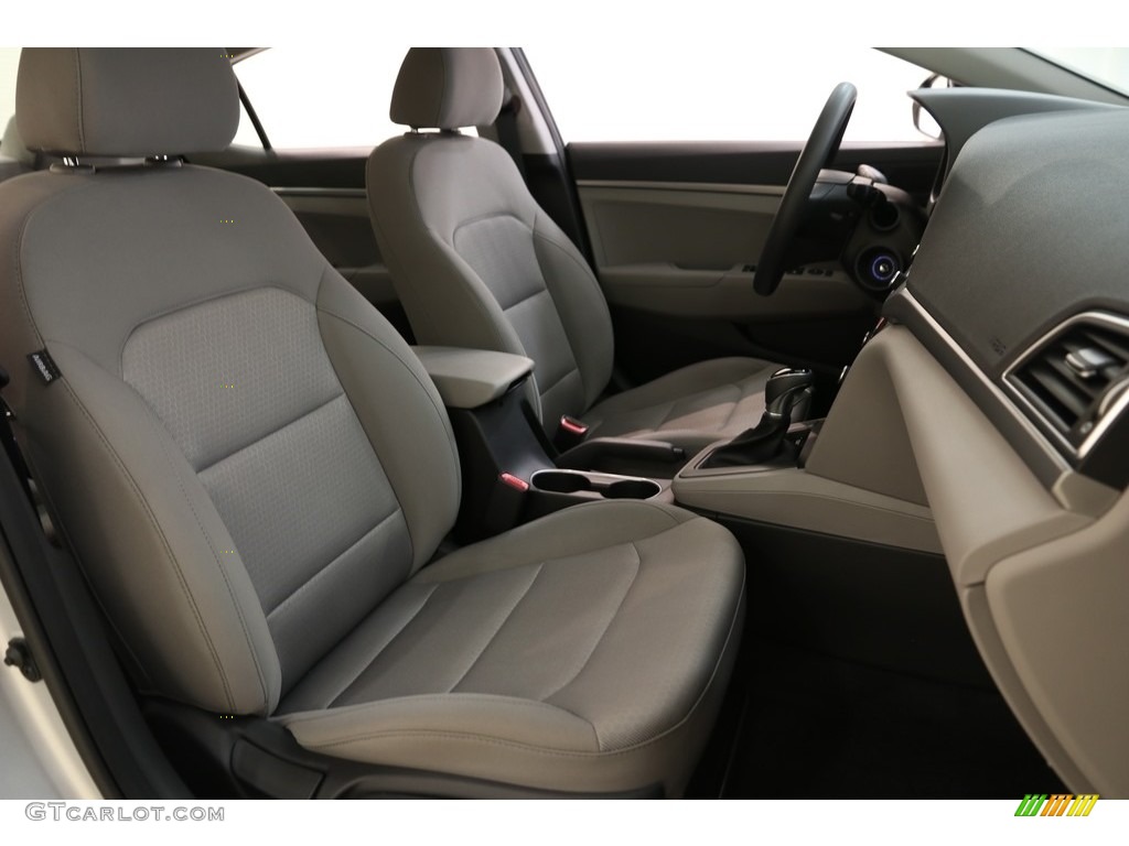 2018 Elantra SE - Symphony Silver / Gray photo #13