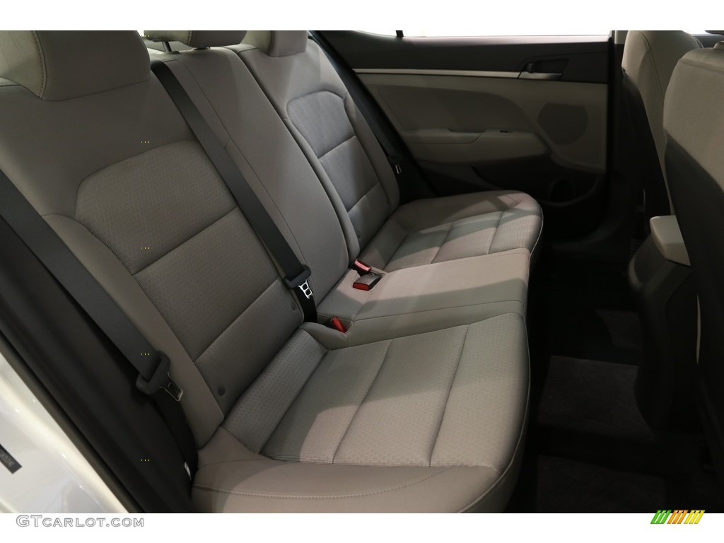 2018 Elantra SE - Symphony Silver / Gray photo #14