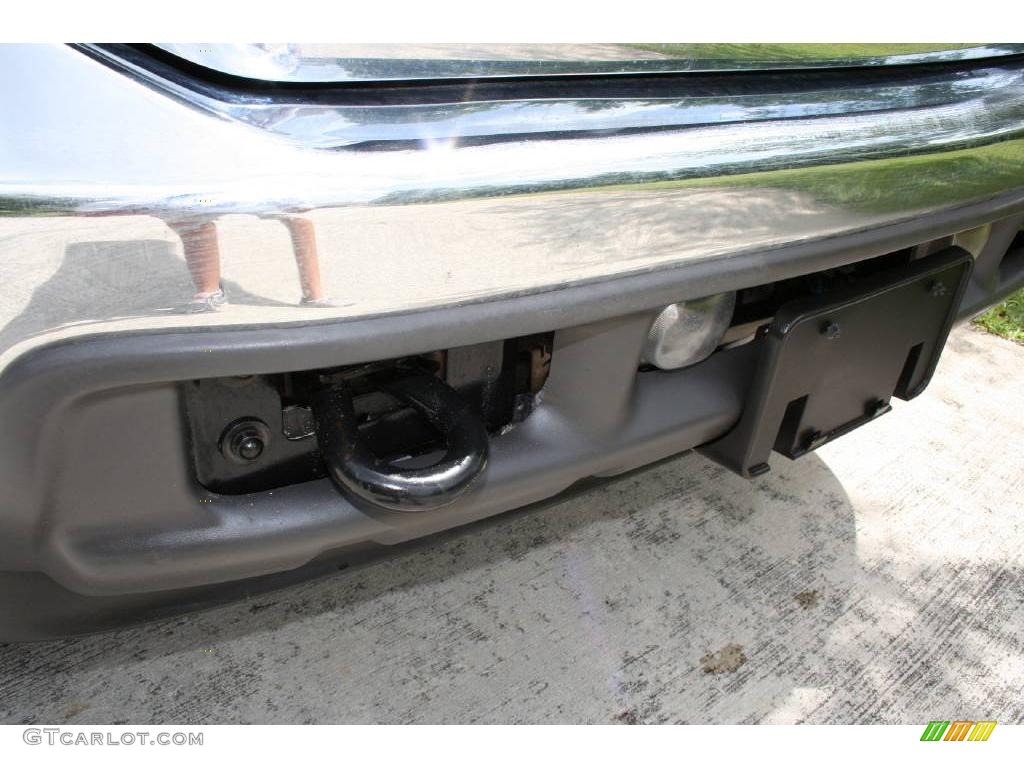 2004 F350 Super Duty FX4 Crew Cab 4x4 - Dark Green Satin / Medium Flint photo #42