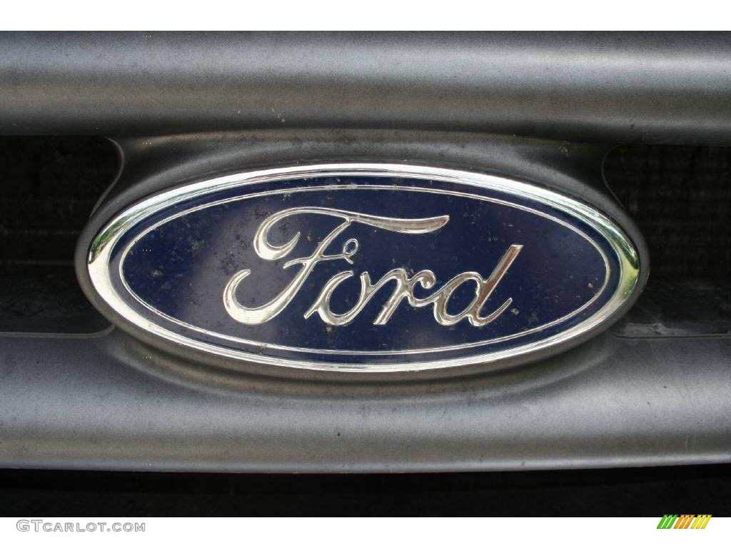 2004 F350 Super Duty FX4 Crew Cab 4x4 - Dark Green Satin / Medium Flint photo #47