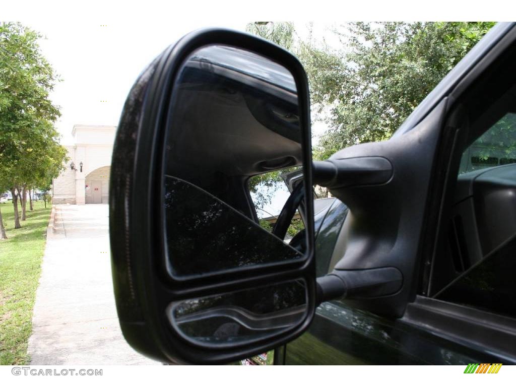 2004 F350 Super Duty FX4 Crew Cab 4x4 - Dark Green Satin / Medium Flint photo #49