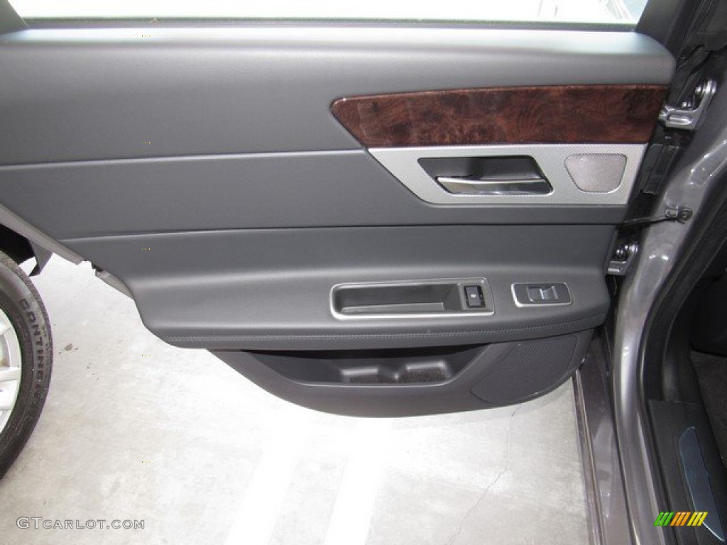 2020 Jaguar XF Prestige Ebony Door Panel Photo #134208016