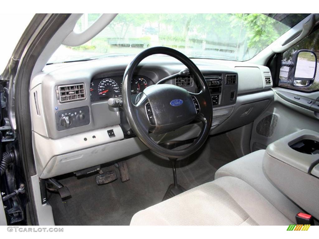 2004 F350 Super Duty FX4 Crew Cab 4x4 - Dark Green Satin / Medium Flint photo #57