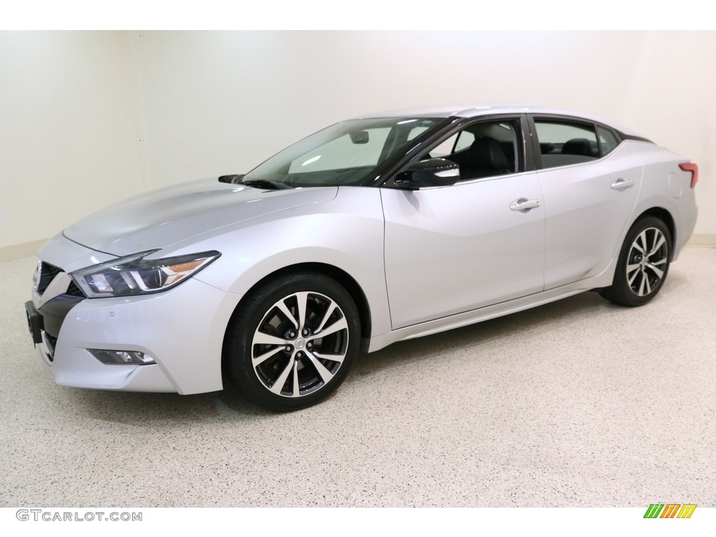 2016 Maxima SV - Brilliant Silver / Charcoal photo #3