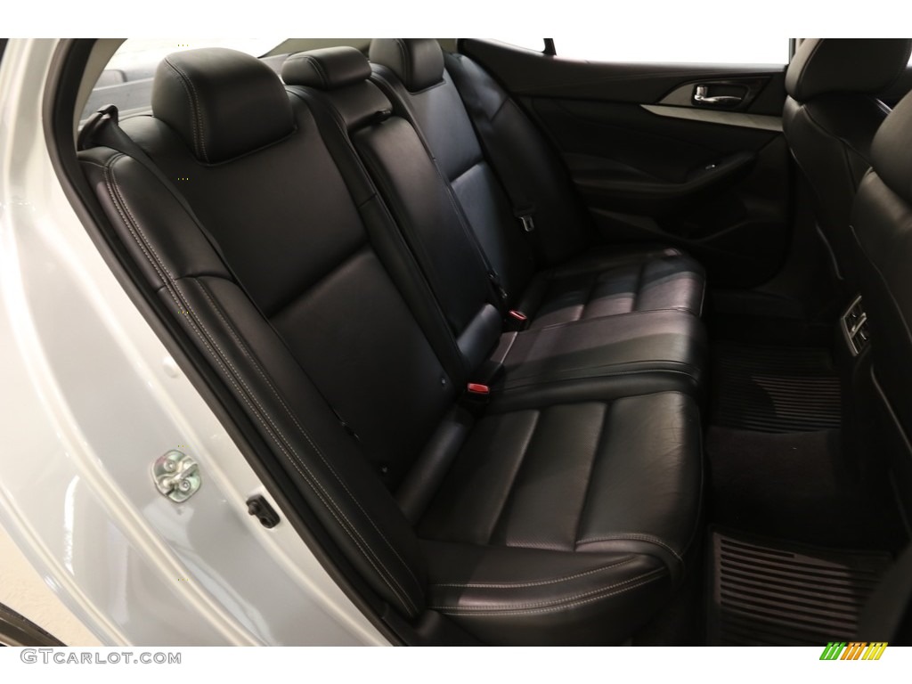 2016 Maxima SV - Brilliant Silver / Charcoal photo #20