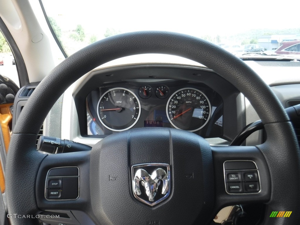2012 Ram 1500 Express Quad Cab 4x4 - Tequila Sunrise Pearl / Dark Slate Gray/Medium Graystone photo #20
