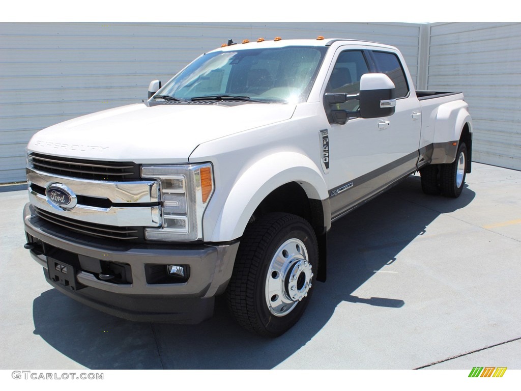 2019 F450 Super Duty King Ranch Crew Cab 4x4 - White Platinum Metallic Tri-Coat / King Ranch Java photo #4