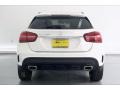 Polar White - GLA 250 Photo No. 3