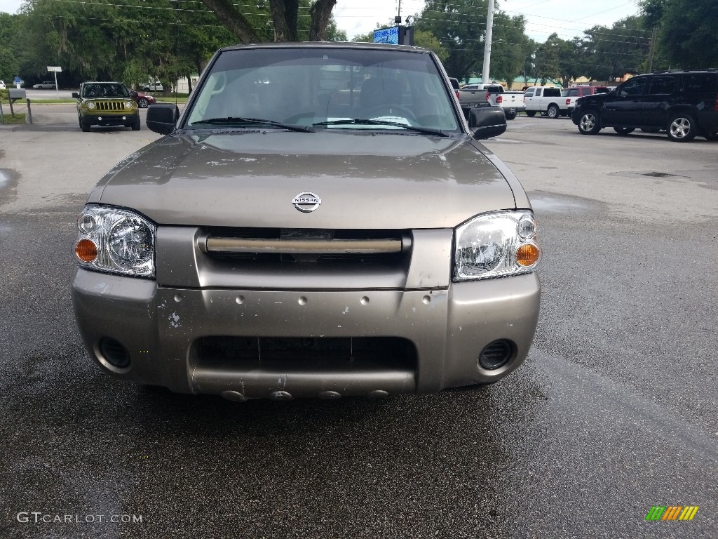 2004 Frontier XE King Cab - Granite Metallic / Gray photo #8