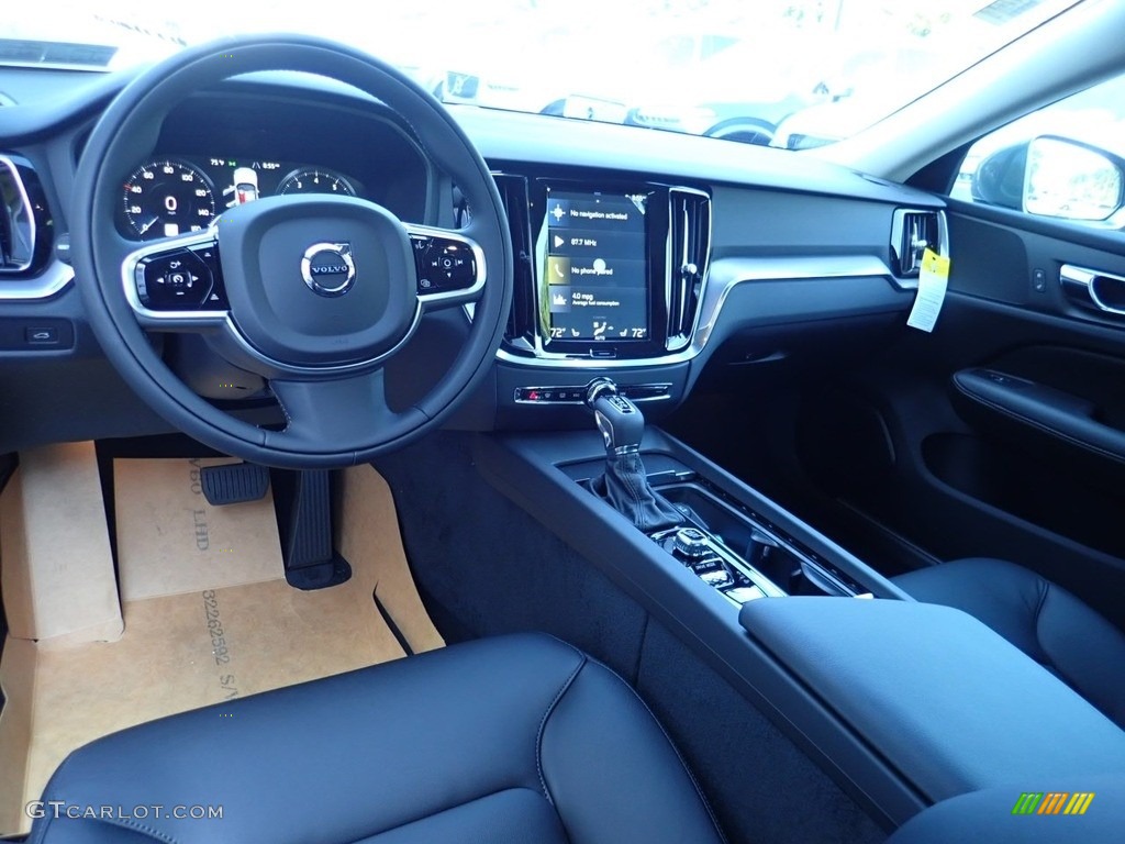 Charcoal Interior 2020 Volvo S60 T5 Momentum Photo #134239407