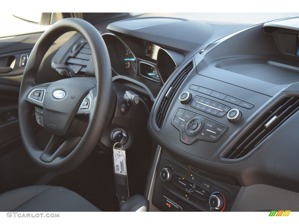 2019 Escape S - Oxford White / Chromite Gray/Charcoal Black photo #32