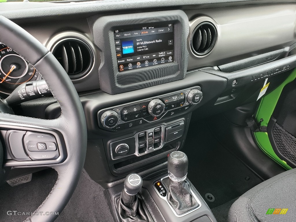 2019 Jeep Wrangler Unlimited Sport 4x4 Controls Photo #134246271