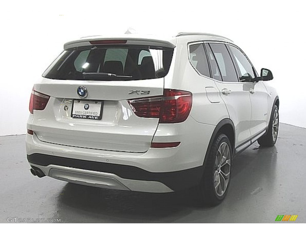 2016 X3 xDrive28i - Mineral White Metallic / Saddle Brown photo #4