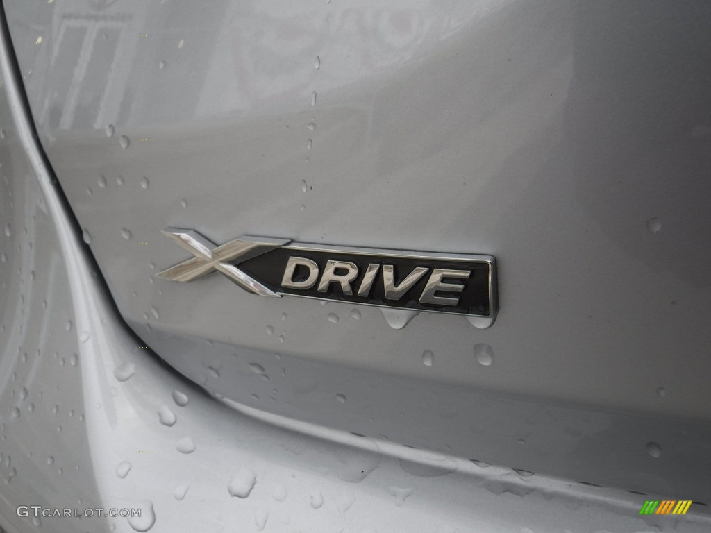 2015 3 Series 328i xDrive Gran Turismo - Glacier Silver Metallic / Black photo #9