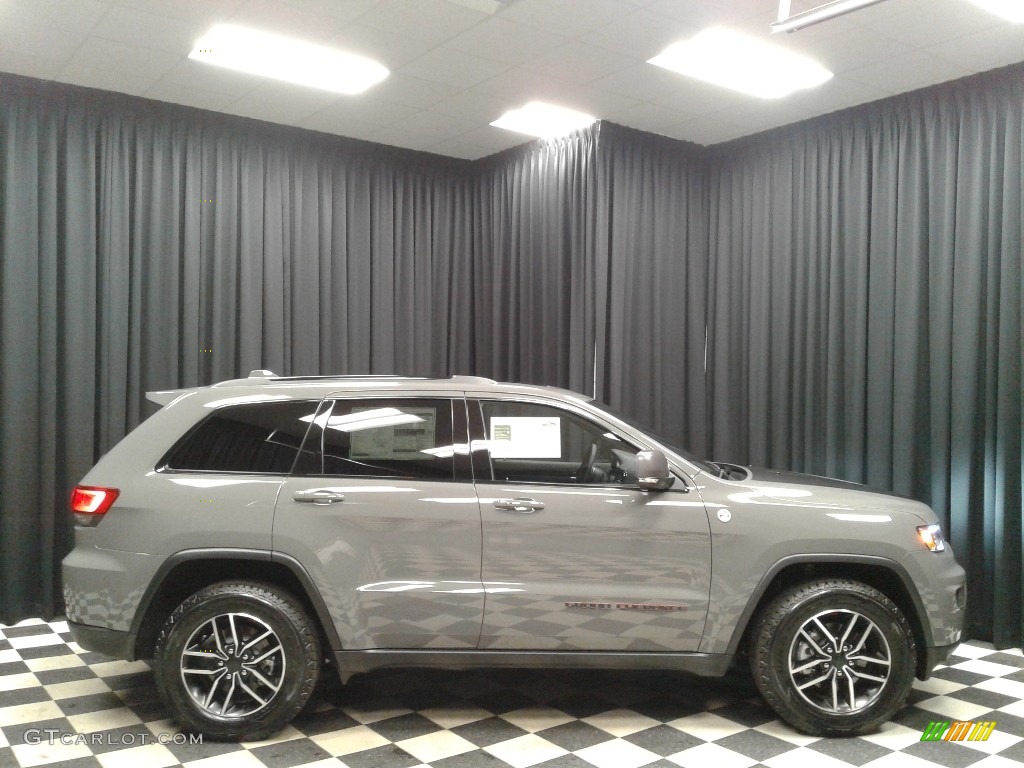 Sting-Gray 2019 Jeep Grand Cherokee Trailhawk 4x4 Exterior Photo #134255494