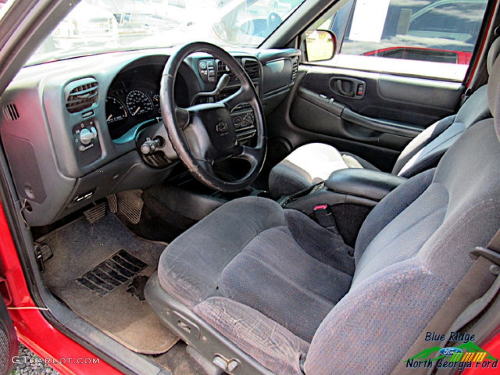 2001 Blazer LT 4x4 - Victory Red / Graphite photo #5
