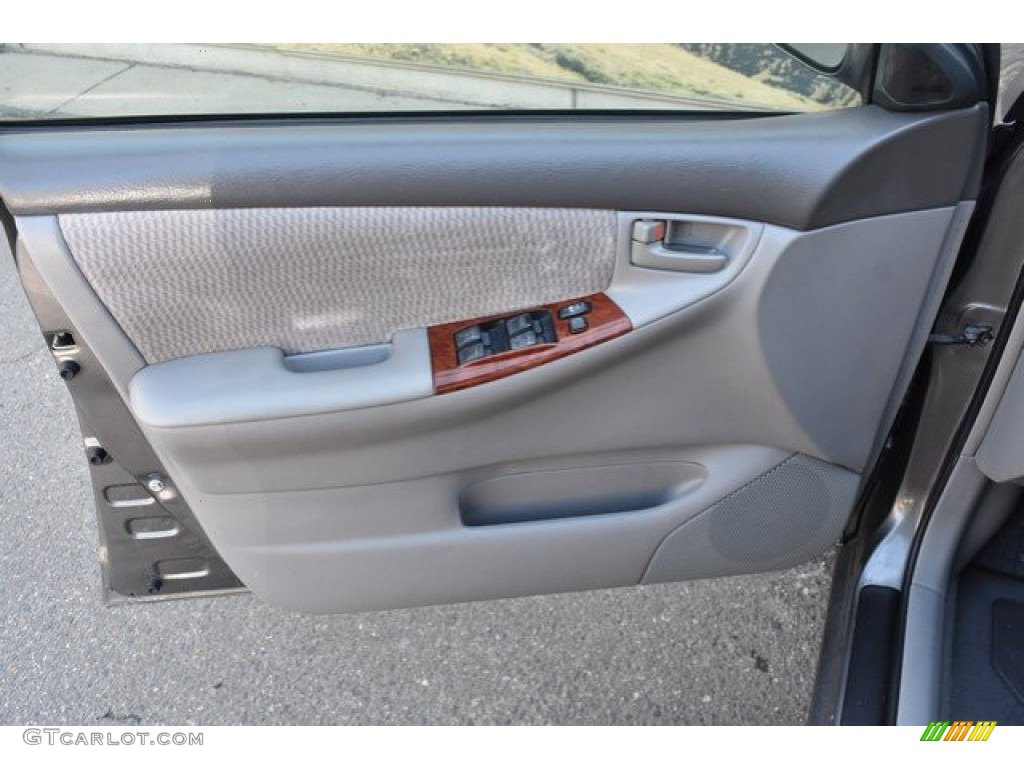 2005 Corolla LE - Phantom Gray Pearl / Light Gray photo #24