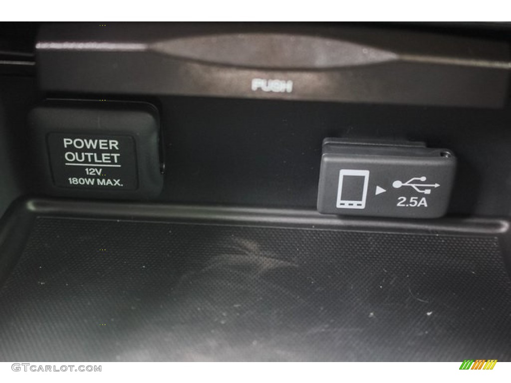 2020 TLX Sedan - Modern Steel Metallic / Ebony photo #35