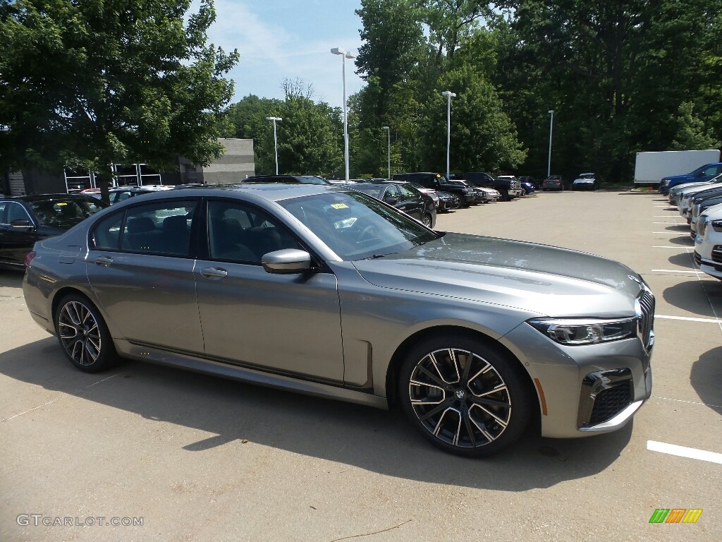 Donington Grey Metallic BMW 7 Series