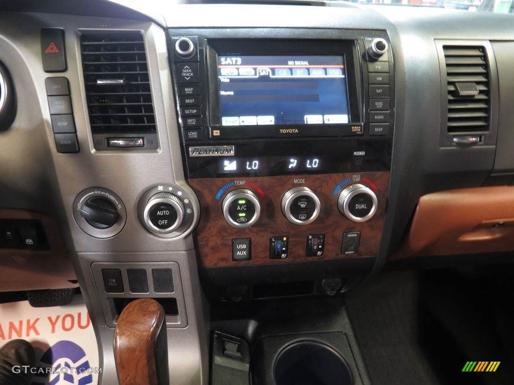 2013 Tundra Platinum CrewMax 4x4 - Magnetic Gray Metallic / Black photo #36