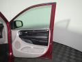 Deep Cherry Red Crystal Pearl - Town & Country Touring Photo No. 23