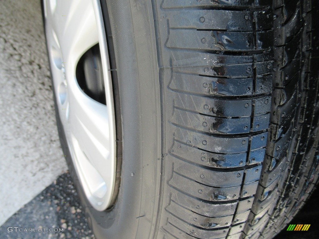 2007 Corolla LE - Silver Streak Mica / Stone photo #8