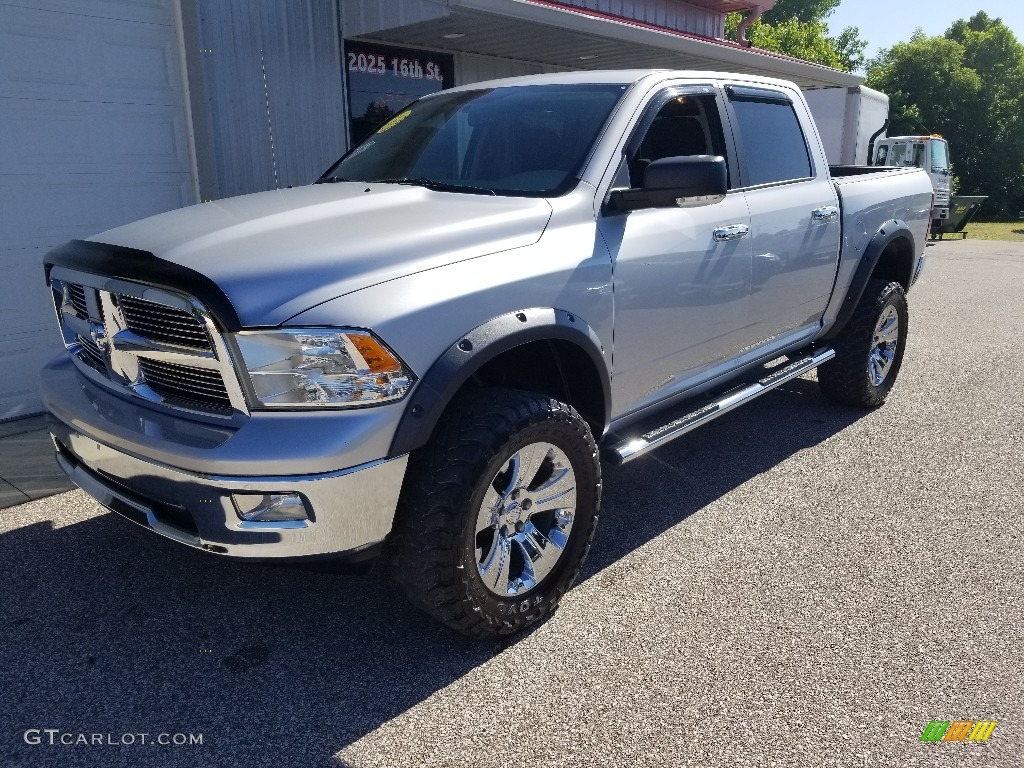 2012 Ram 1500 SLT Crew Cab 4x4 - Bright Silver Metallic / Dark Slate Gray/Medium Graystone photo #37