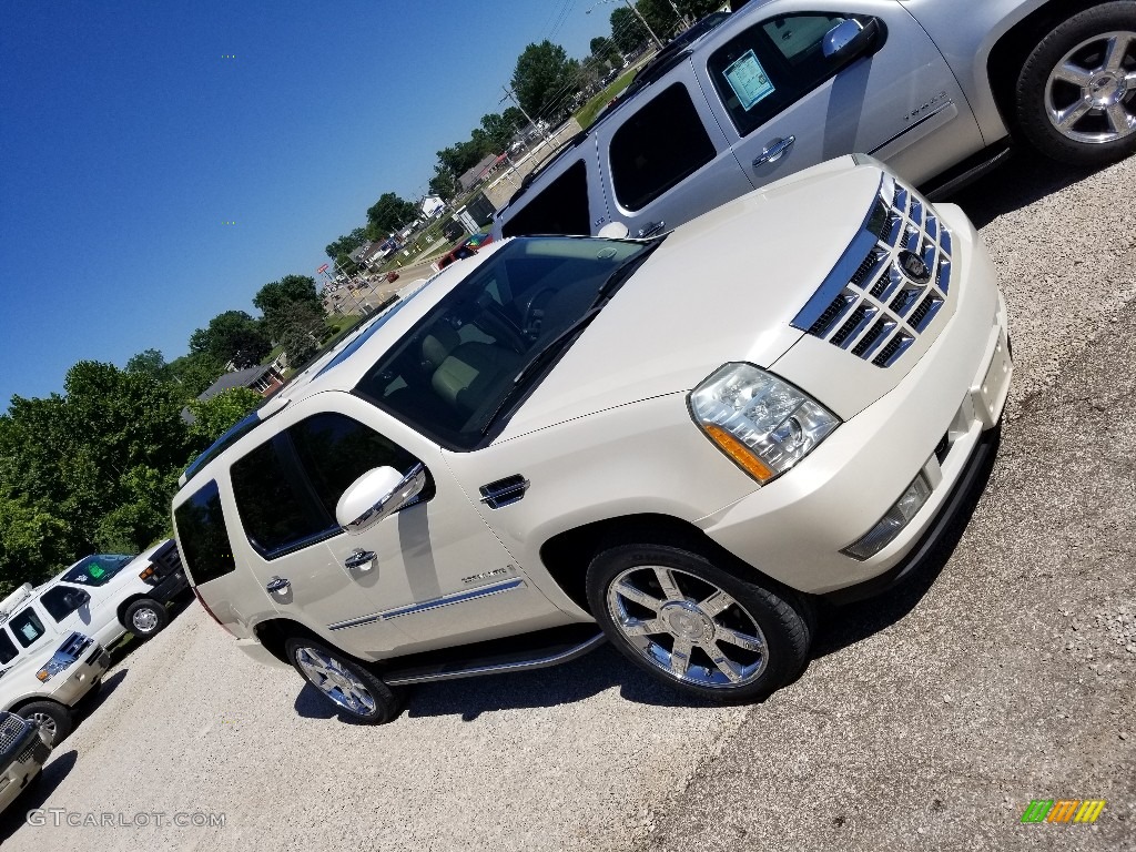 2007 Escalade AWD - White Diamond / Cocoa/Light Cashmere photo #32
