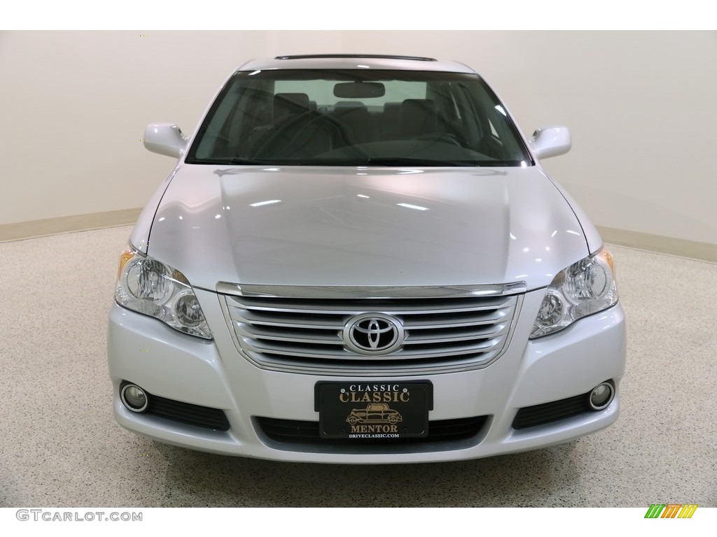 2010 Avalon XL - Classic Silver Metallic / Dark Charcoal photo #2