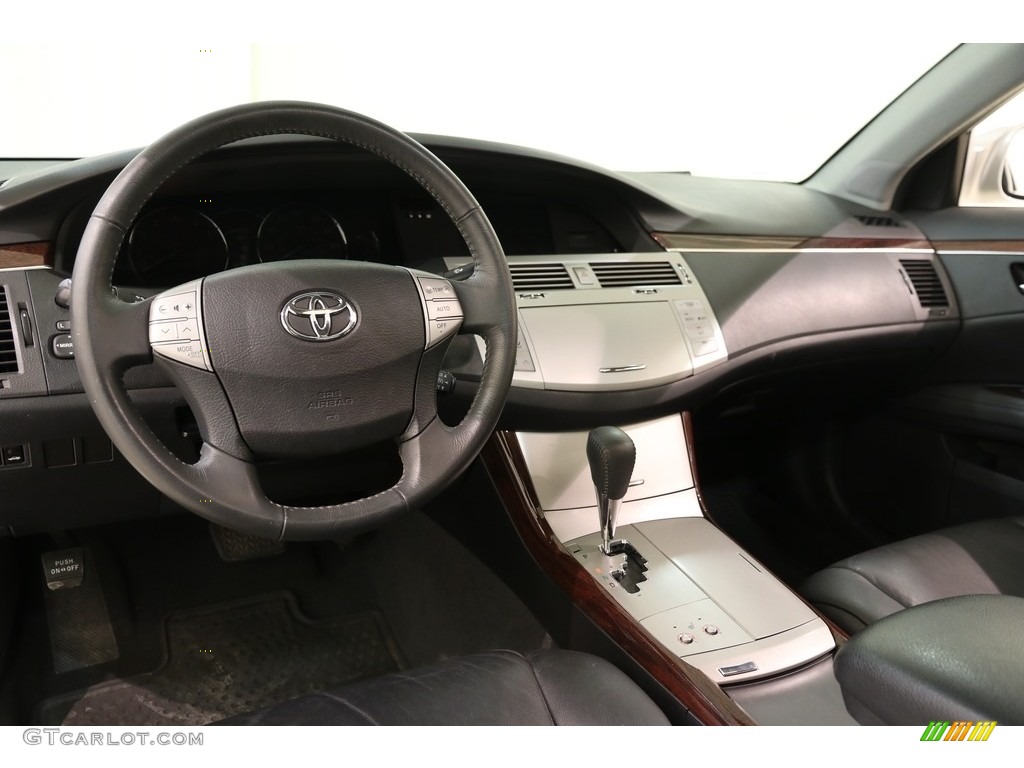 2010 Avalon XL - Classic Silver Metallic / Dark Charcoal photo #6