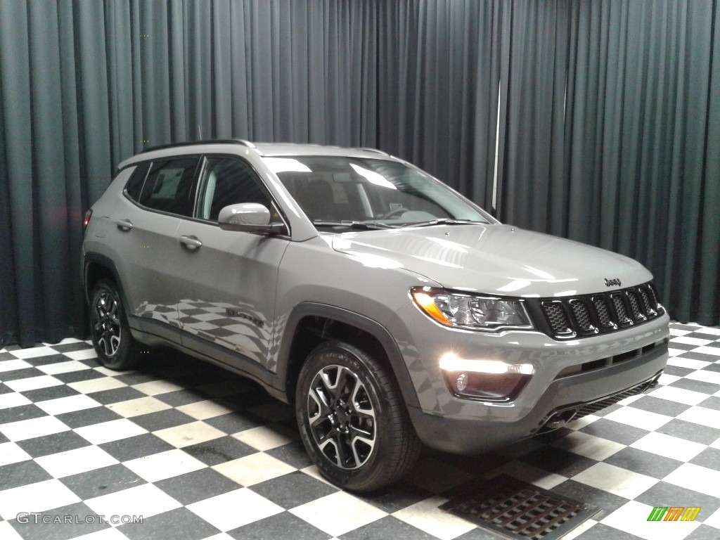 2019 Compass Sport 4x4 - Sting-Gray / Black photo #4