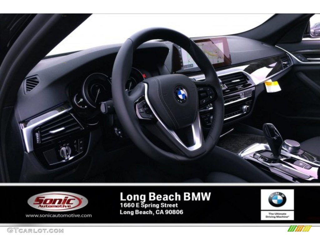2019 5 Series 530e iPerformance Sedan - Jet Black / Black photo #4