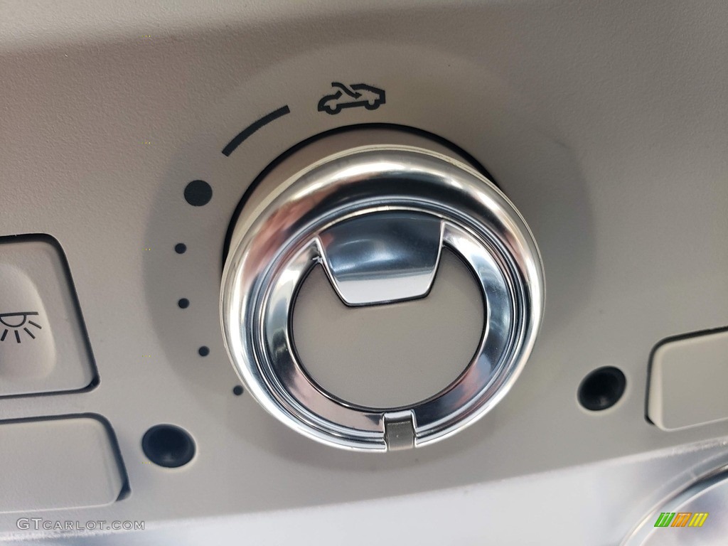 2014 Jetta TDI Sedan - Moonrock Silver Metallic / Titan Black photo #27
