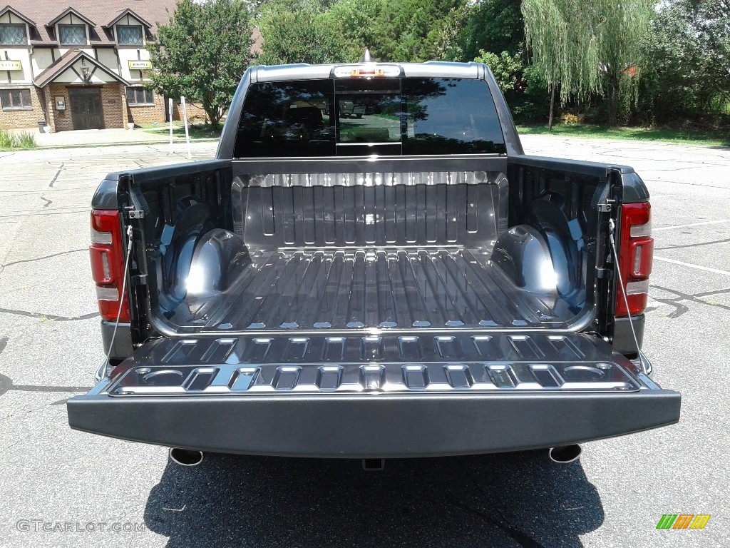 2019 1500 Laramie Crew Cab 4x4 - Granite Crystal Metallic / Mountain Brown/Light Frost Beige photo #13