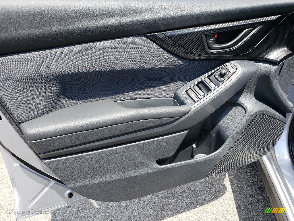 2019 Crosstrek 2.0i Premium - Ice Silver Metallic / Black photo #8