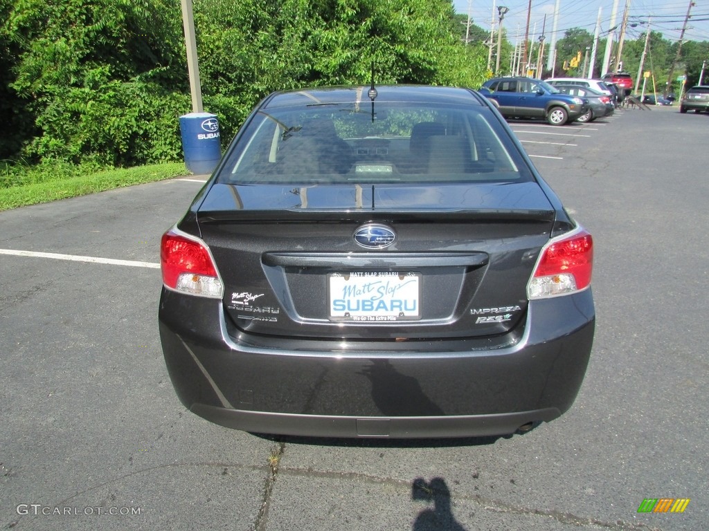 2016 Impreza 2.0i 4-door - Dark Gray Metallic / Black photo #7