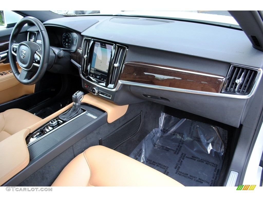2017 Volvo S90 T5 Amber Dashboard Photo #134281387
