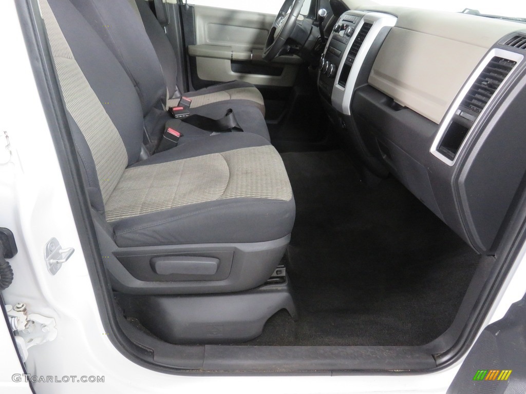 2010 Ram 1500 SLT Crew Cab 4x4 - Stone White / Dark Slate/Medium Graystone photo #34