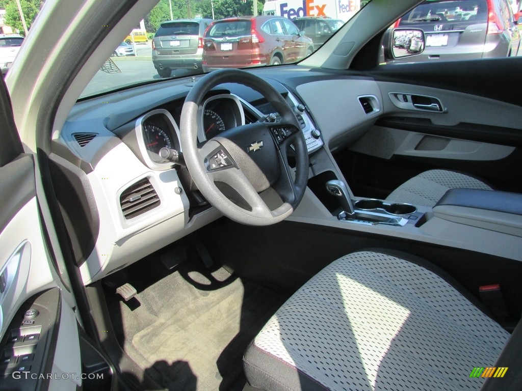 2013 Equinox LS - Champagne Silver Metallic / Light Titanium/Jet Black photo #12