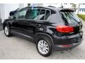 Deep Black Pearl - Tiguan Wolfsburg Photo No. 6