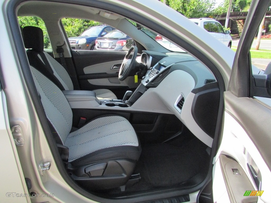 2013 Equinox LS - Champagne Silver Metallic / Light Titanium/Jet Black photo #18