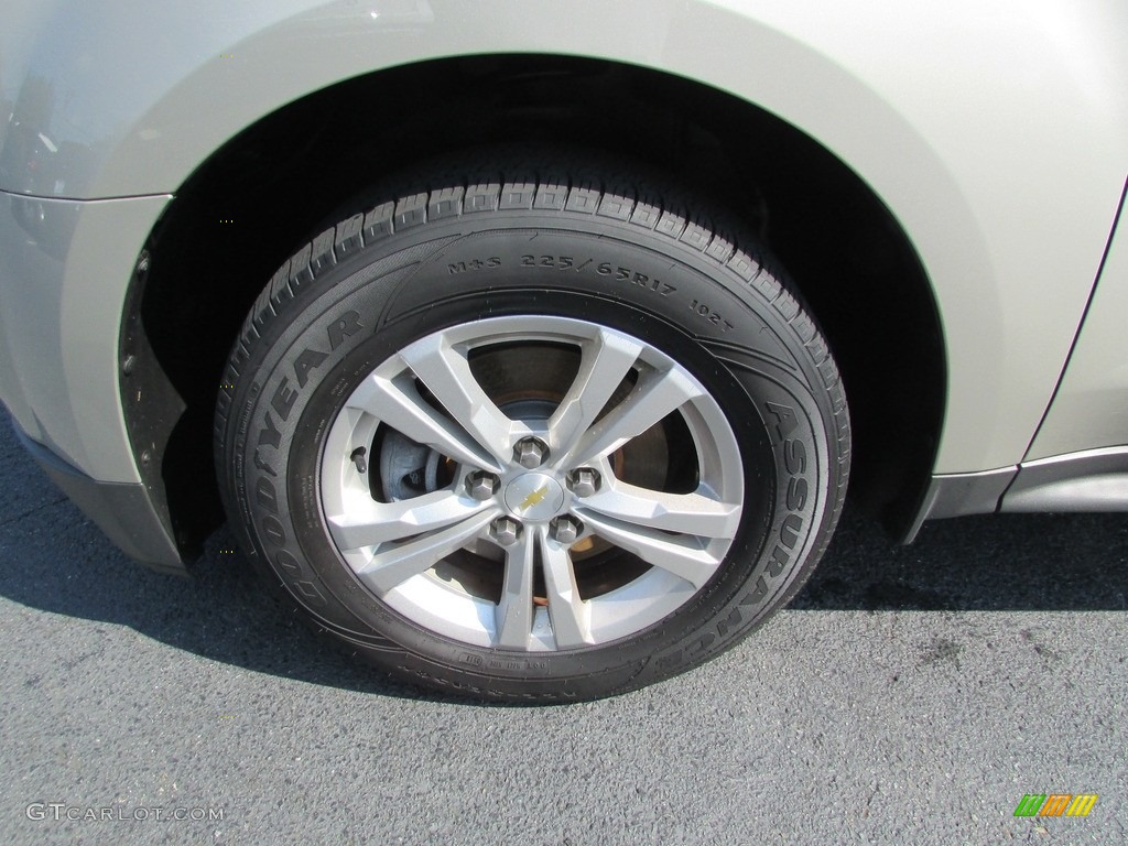 2013 Equinox LS - Champagne Silver Metallic / Light Titanium/Jet Black photo #22